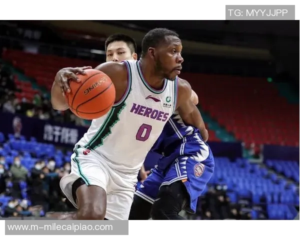 雷奥亚与埃瓦尔激战正酣谁能在这场较量中笑到最后